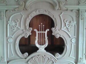 Orgeln/Stilschnitzereien von Studer Holzbildhauerei